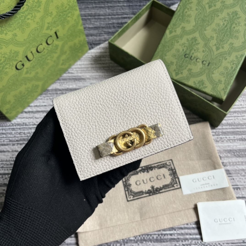 G*u*i wallets & purse